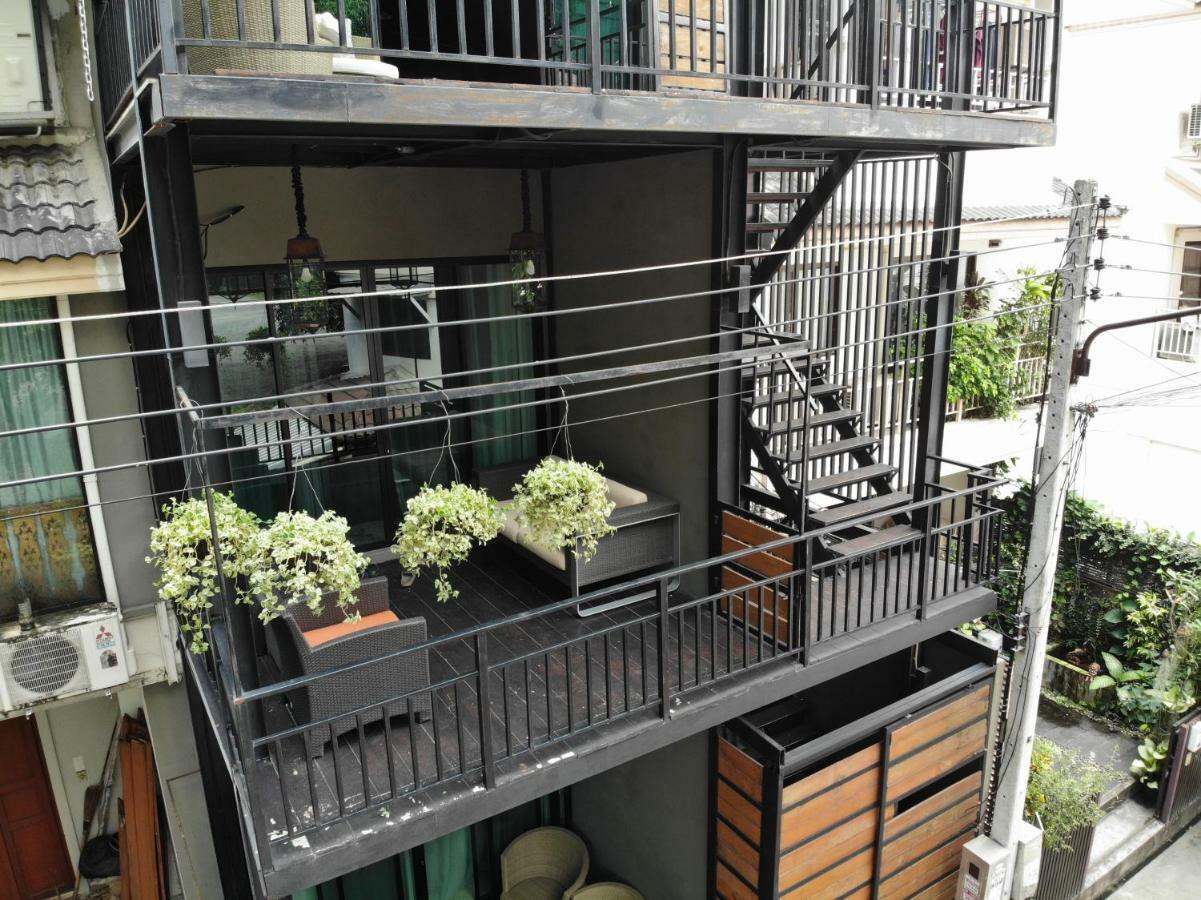 Nakara Loft Chiangmai Daire Chiang Mai Dış mekan fotoğraf